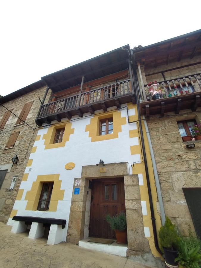 La Milana, Orbaneja Del Castillo Zewnętrze zdjęcie