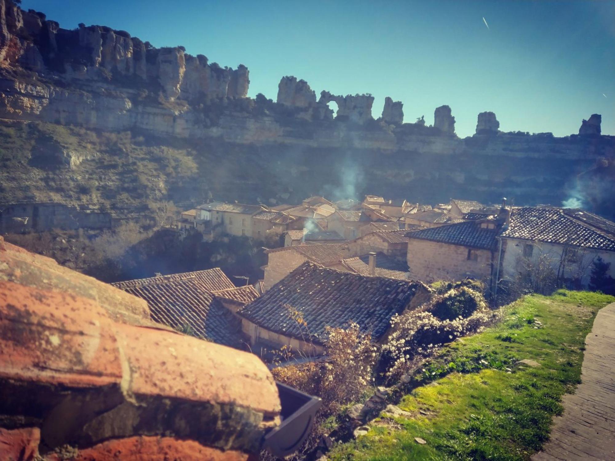 La Milana, Orbaneja Del Castillo Zewnętrze zdjęcie