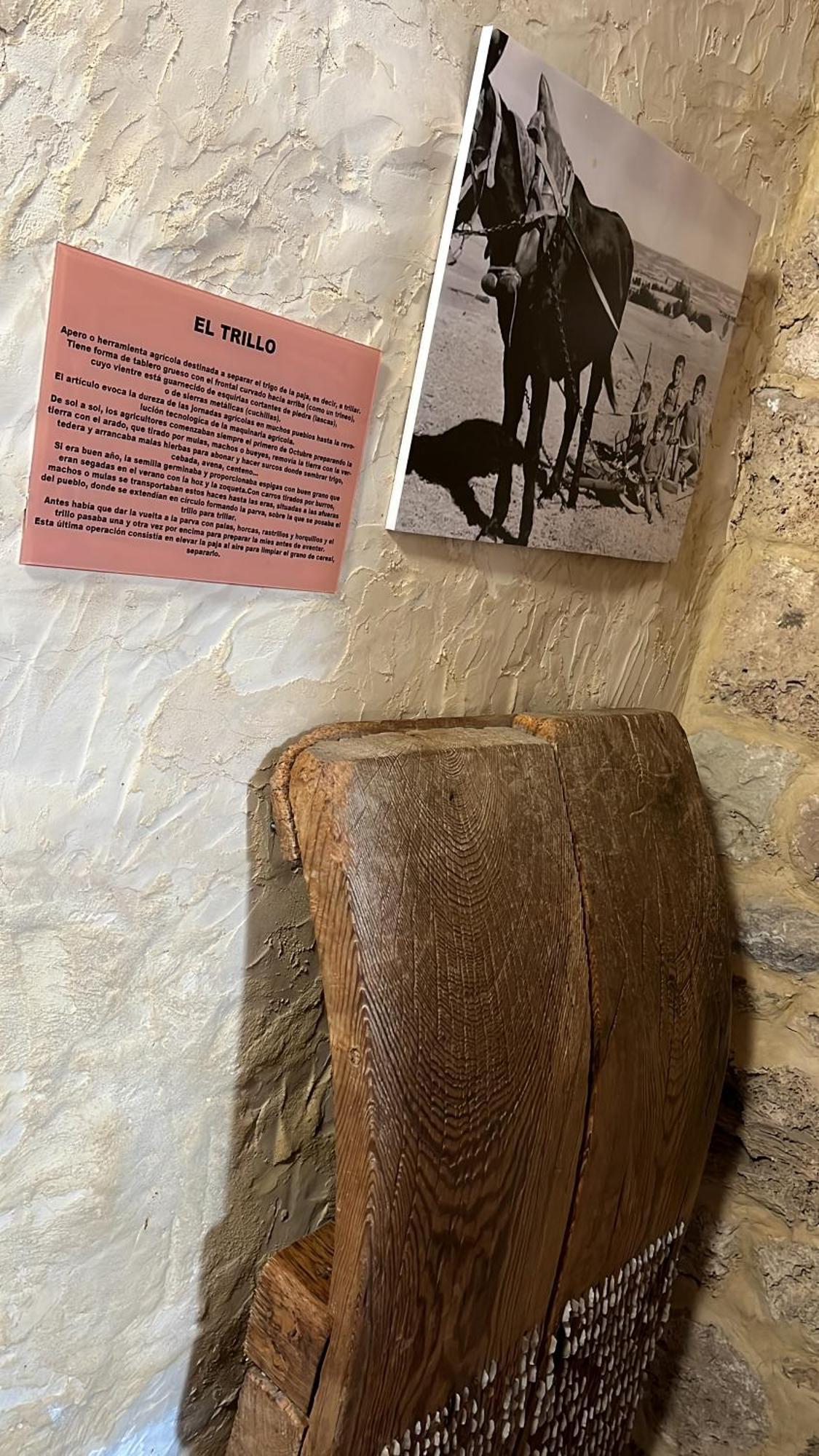 La Milana, Orbaneja Del Castillo Zewnętrze zdjęcie